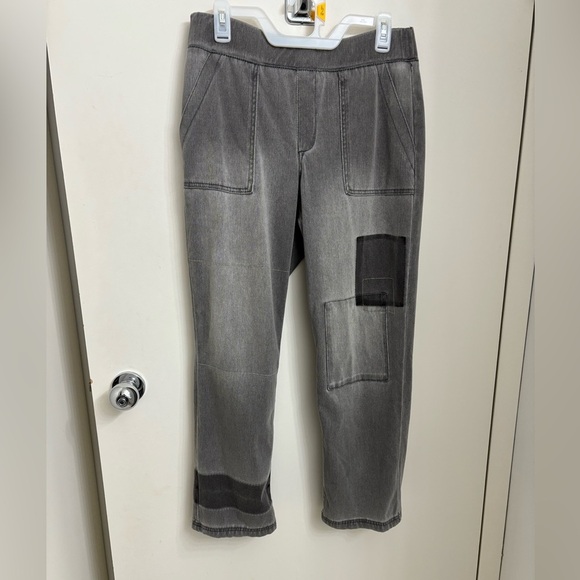 LOGO by Lori Goldstein Denim - LOGO shadow patch pull-on jeans